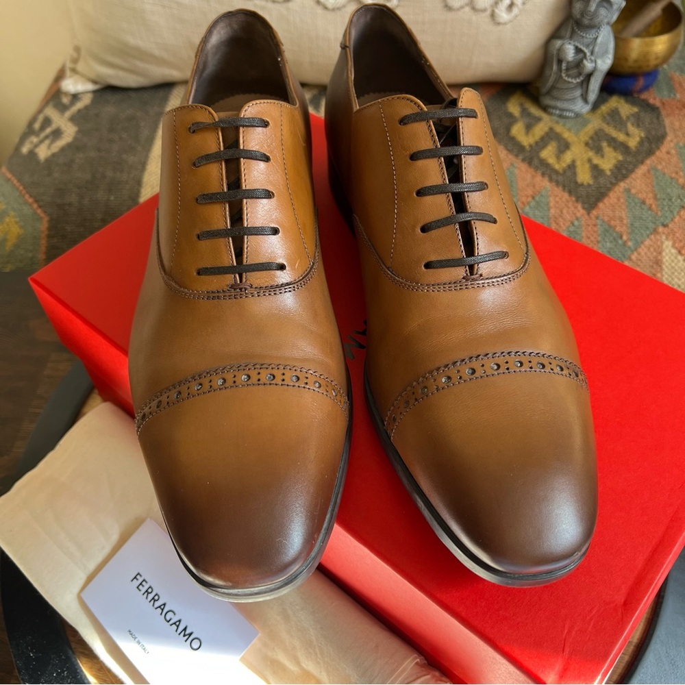 Salvatore Ferragamo Boston Brogue Burnished Leather Cap-Toe Oxfords 10.5 E